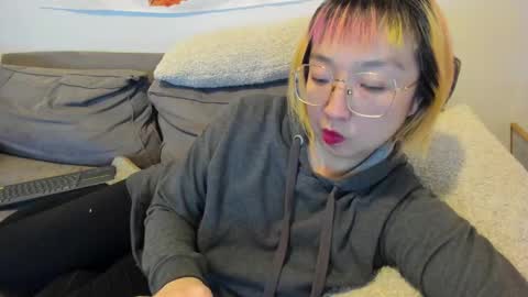 Snapshot of luxgray chatting on 01-21-25, 01:39 LuxGray online show from 01-21-25, 01:39