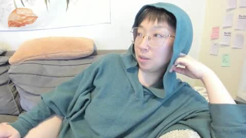 Snapshot of luxgray chatting on 01-09-26, 09:05 LuxGray online show from 01-09-26, 09:05