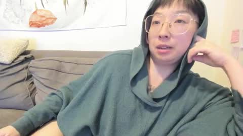 Snapshot of luxgray chatting on 01-19-26, 01:09 LuxGray online show from 01-19-26, 01:09