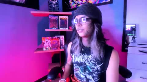 Luxiel 3 online show from 12-04-25, 10:51