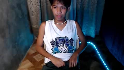 luxirfy online show from 12-20-25, 06:04