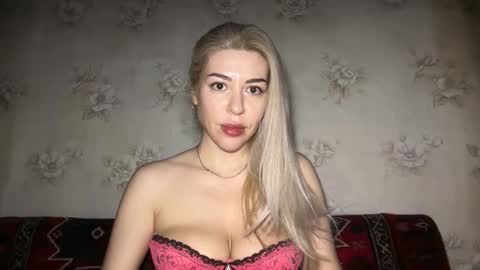 LuxSonyaStar online show from 05-11-26, 08:06