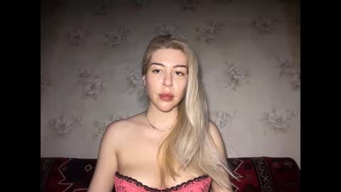 LuxSonyaStar online show from 05-16-26, 08:18