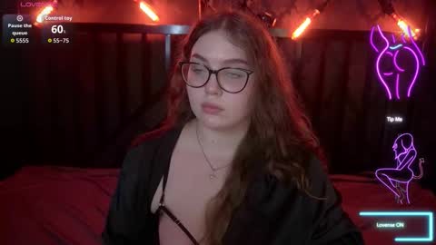 luxsopphia_ online show from 10-10-25, 01:43