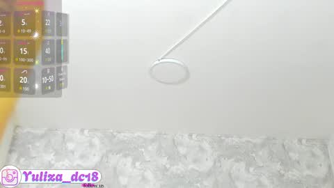 Snapshot of luxury_woman_ chatting on 01-24-25, 12:42 online show from 01-24-25, 12:42