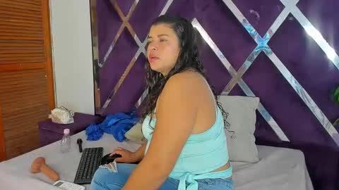 luzenaasm online show from 10-06-25, 03:59