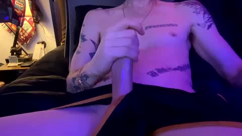 Snapshot of lwooda chatting on 09-27-25, 02:49 lwooda online show from 09-27-25, 02:49