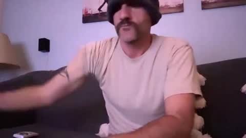 Snapshot of lxplaya81 chatting on 10-09-25, 02:31 lxplaya81 online show from 10-09-25, 02:31