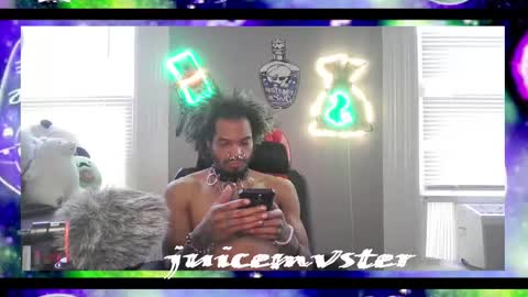 Snapshot of lxrdhxkvgemvsterjuice chatting on 11-08-25, 03:45 lxrdhxkvgemvsterjuice online show from 11-08-25, 03:45