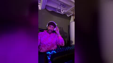 lxrdhxkvgemvsterjuice online show from 04-30-26, 08:57