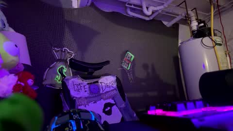 lxrdhxkvgemvsterjuice online show from 05-05-26, 01:13