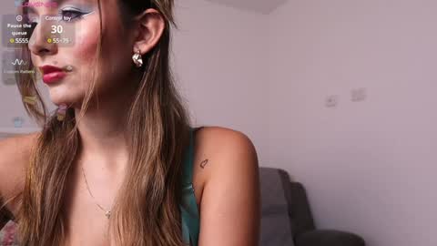 lya_aron_couple online show from 02-04-25, 07:55