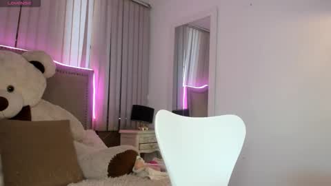 lya_brown online show from 11-28-25, 12:19