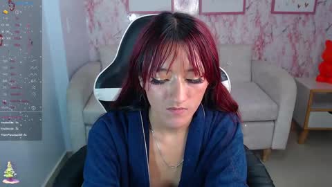 Call me Lia  online show from 12-31-24, 01:57