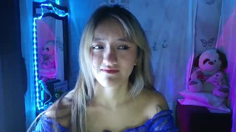 Call me Lia  online show from 09-22-25, 10:01