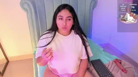 LYA DUBOIS  online show from 05-02-26, 09:25