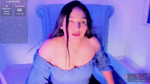 Snapshot of lya_dubois_ chatting on 06-13-26, 09:13 LYA DUBOIS online show from 06-13-26, 09:13
