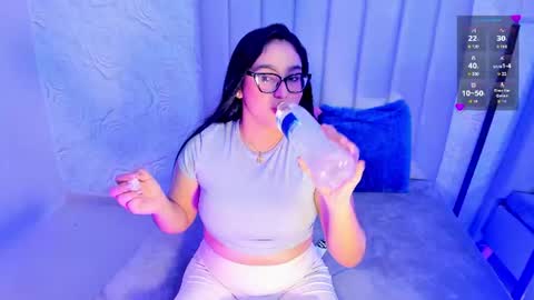 Snapshot of lya_dubois_ chatting on 06-20-26, 11:29 LYA DUBOIS online show from 06-20-26, 11:29