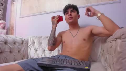 Lyan online show from 02-03-26, 06:22