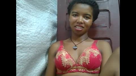 Lydiah online show from 02-13-25, 02:20