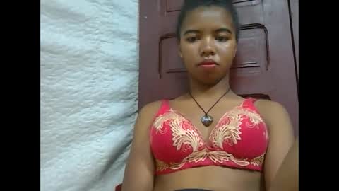 Lydiah online show from 03-06-25, 01:57