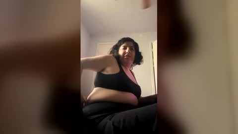 Snapshot of lydiasheer chatting on 06-05-26, 08:47 lydiasheer online show from 06-05-26, 08:47
