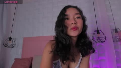 Lyhana Lee online show from 01-22-25, 12:49