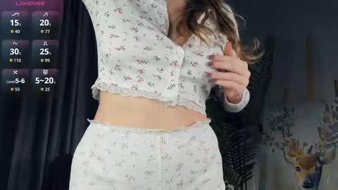 simply Eliza  online show from 10-29-25, 07:21