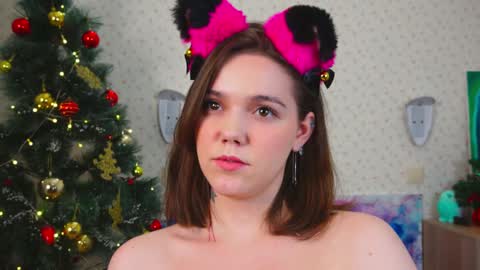 Snapshot of lyle_art chatting on 01-07-25, 09:18 hi im Lyle online show from 01-07-25, 09:18