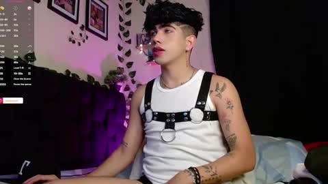 Lyle Bennett Freelance Model online show from 02-09-25, 10:20