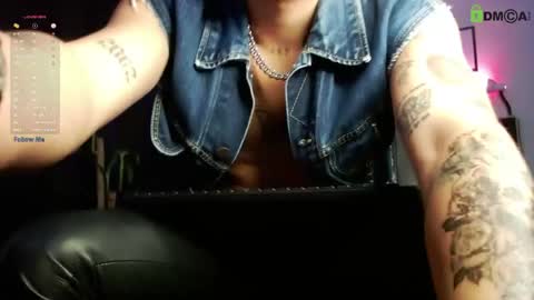 Snapshot of lylebennett_ chatting on 03-31-26, 11:43 Lyle Bennett Freelance Model online show from 03-31-26, 11:43