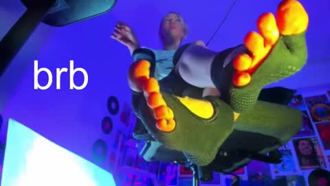 Snapshot of lylithskye chatting on 10-16-25, 10:49 Lylith Skye NO NUDE model online show from 10-16-25, 10:49