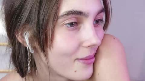 Lyly   online show from 02-16-25, 12:43