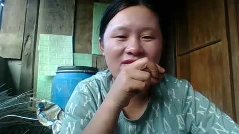 Snapshot of lylymai chatting on 10-02-25, 09:05 lylymai online show from 10-02-25, 09:05