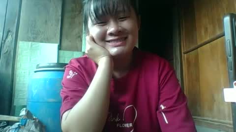 Snapshot of lylymai chatting on 10-13-25, 08:58 lylymai online show from 10-13-25, 08:58