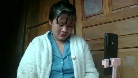 Snapshot of lylymai chatting on 10-16-25, 08:26 lylymai online show from 10-16-25, 08:26