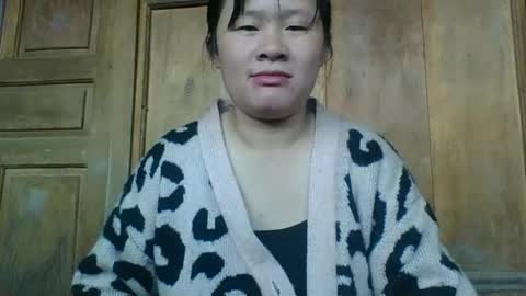 Snapshot of lylymai chatting on 10-30-25, 01:51 lylymai online show from 10-30-25, 01:51