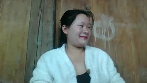 Snapshot of lylymai chatting on 11-10-25, 07:29 lylymai online show from 11-10-25, 07:29