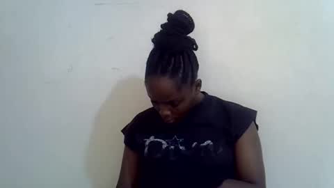 lyn_anna online show from 05-20-26, 12:00