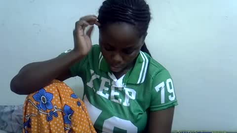 lyn_anna online show from 07-12-26, 11:51