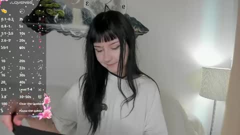 Snapshot of lyne19 chatting on 05-01-26, 07:46 Mia online show from 05-01-26, 07:46