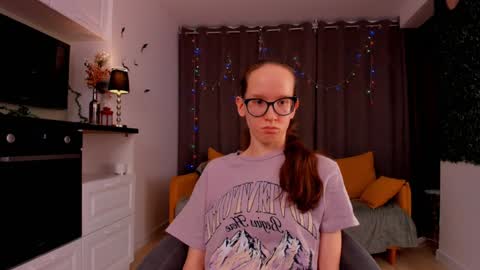 Sara online show from 02-04-25, 01:45