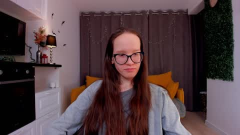 Sara online show from 02-06-25, 10:43