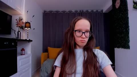 Sara online show from 03-03-25, 10:42