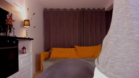 Sara online show from 03-09-25, 01:14