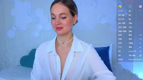 Snapshot of lynna_sparks chatting on 03-24-26, 02:49 Lana online show from 03-24-26, 02:49