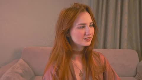 Snapshot of lynnalltop chatting on 01-22-25, 04:13 Natasha online show from 01-22-25, 04:13
