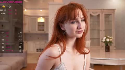 Snapshot of lynnalltop chatting on 02-24-25, 04:16 Natasha online show from 02-24-25, 04:16