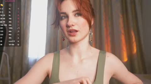 Snapshot of lynnalltop chatting on 03-12-25, 04:08 Natasha online show from 03-12-25, 04:08