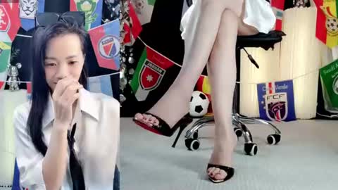 Snapshot of lynnalltop_165_keke chatting on 07-06-26, 03:03 lynnalltop_165_keke online show from 07-06-26, 03:03